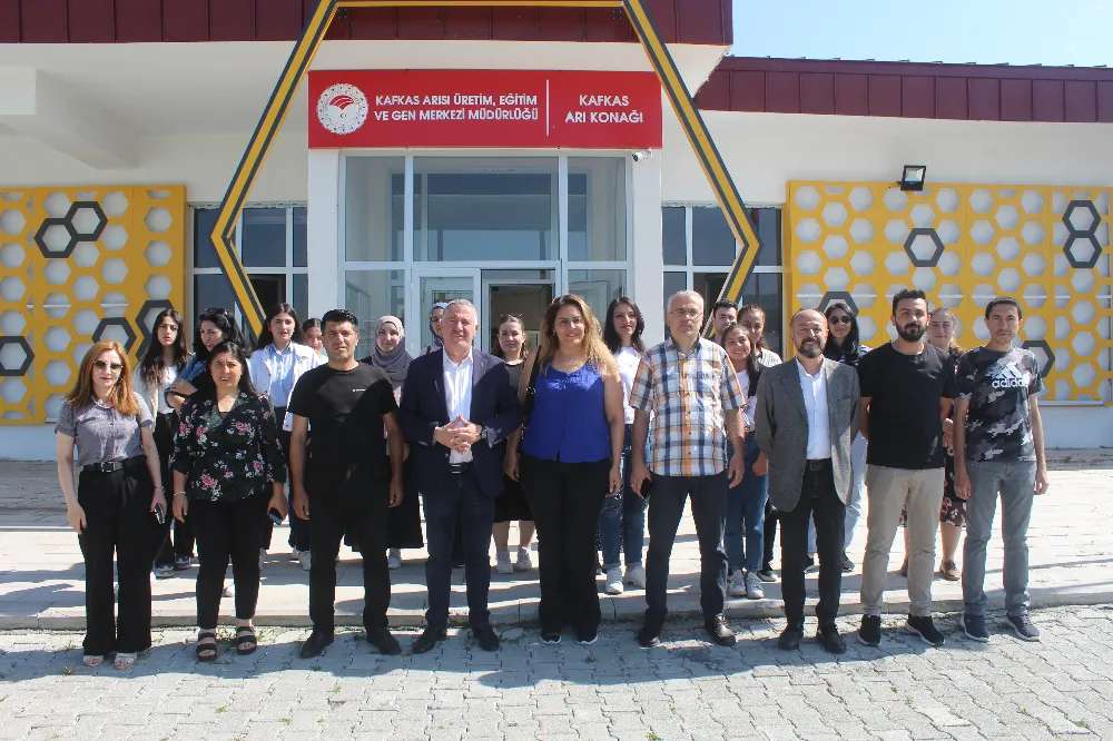 Ardahan Balının E-pazarlamasıyla Kalkındı Projesi Ardahan Balının E-pazarlamasıyla Kalkındı Projesi